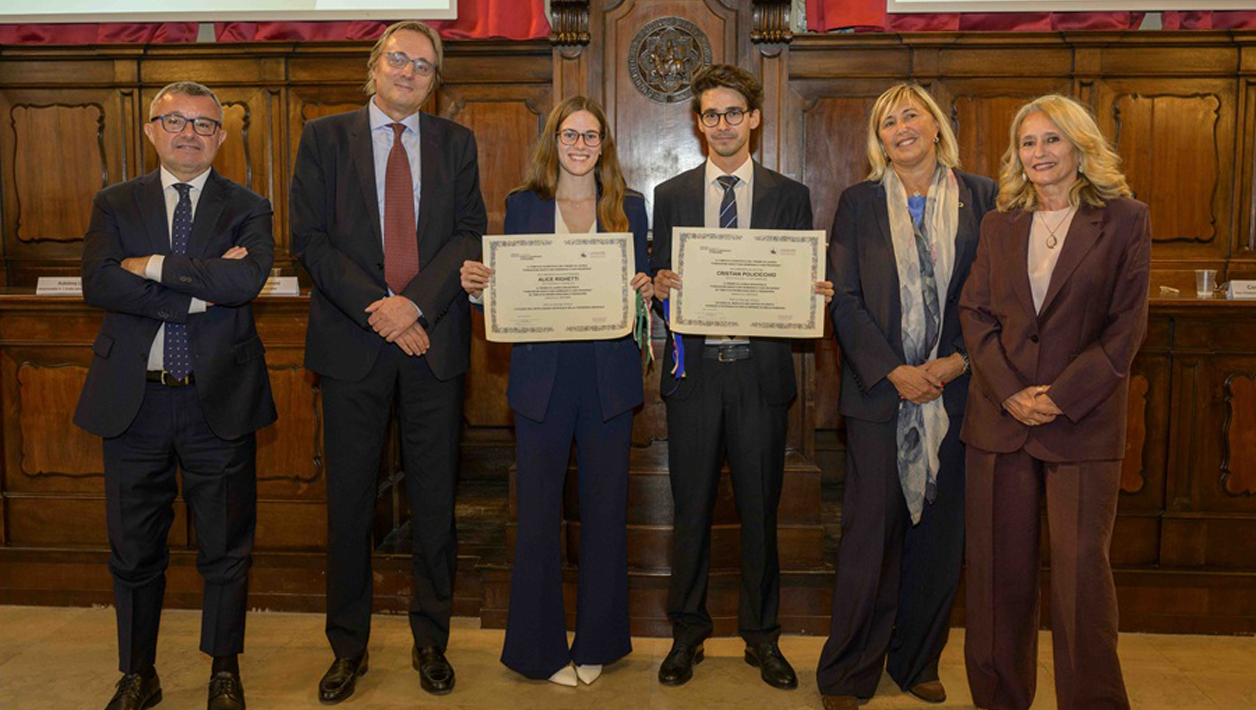 Unimore, premiati due studenti del Dipartimento di Economia "Marco Biagi" con borse di studio